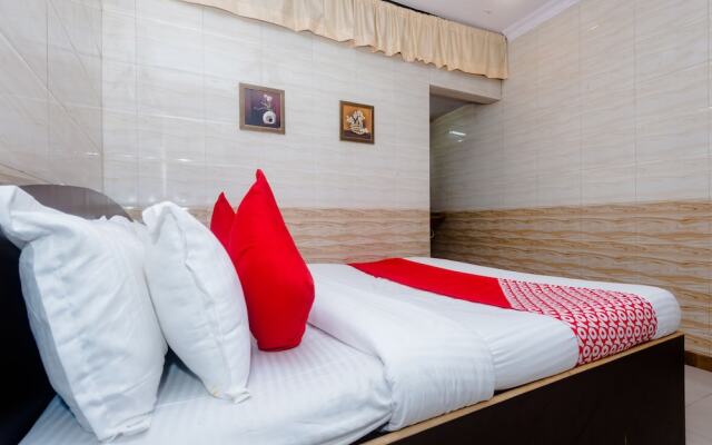 OYO 24275 Hotel Balaji