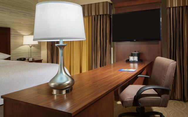 Hampton Inn & Suites Pittsburgh/Waterfront-West Homestead