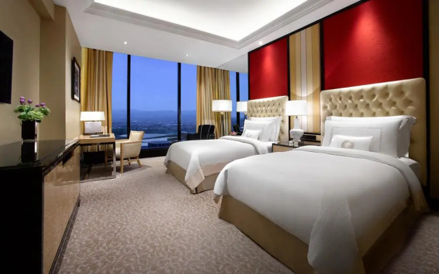 The Trans Luxury Hotel