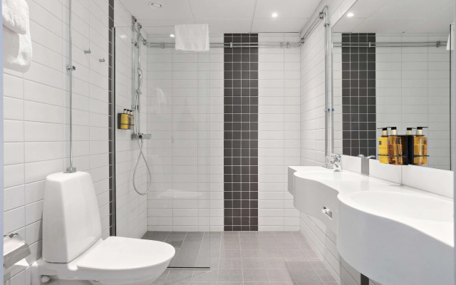 Best Western Hotel River C