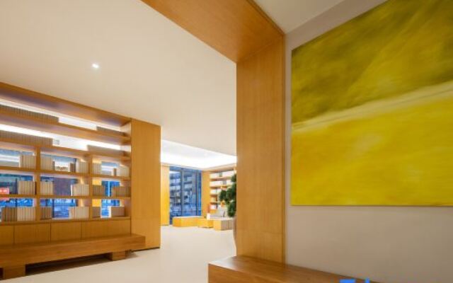 Sanya Yiting S Intelligent Hotel (Dadonghai Branch)