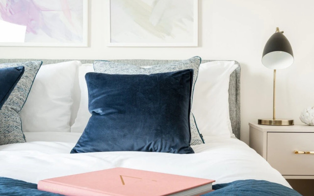 Platinum Apartments in Southwark 9992