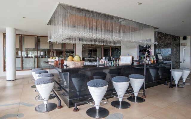 Samabe Bali Suites & Villas