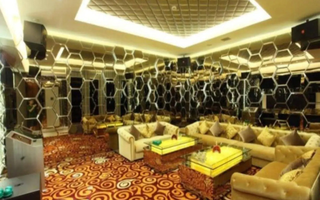 Cyts Greentree Eastern International Hotel