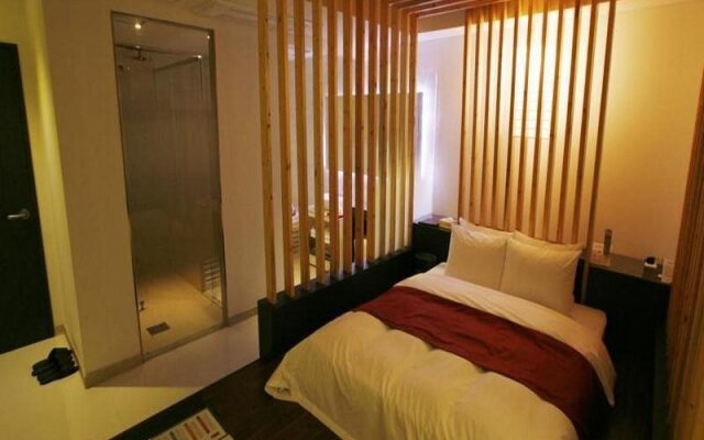 Hotel Myeongjak, Suwon