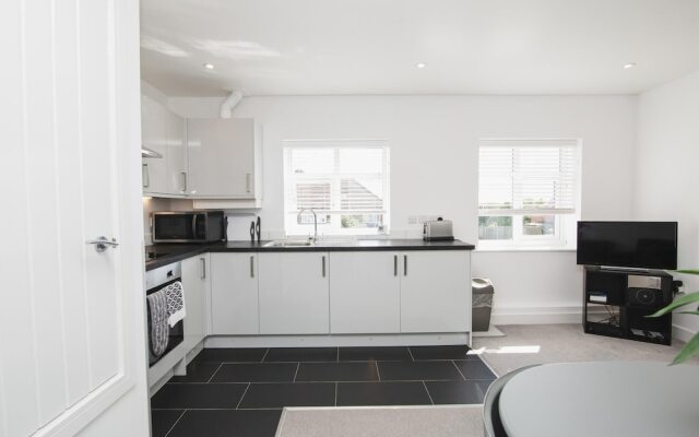 NEW 2BD Pontact Flat in the Heart of Didcot