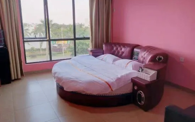 Haikou Yehai Warm Hotel