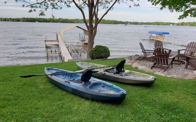 Lakefront Luxury