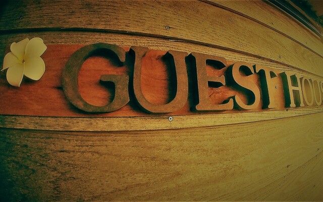 Guesthouse Nandeyanen - Hostel