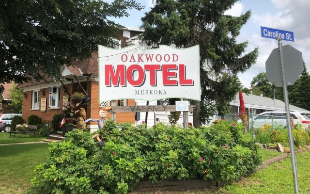 Oakwood Motel