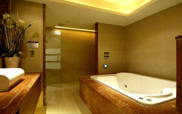 OUGE Motel Kaohsiung