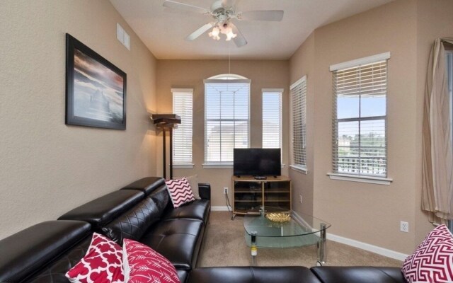 Fauna 2 Bedroom Condo