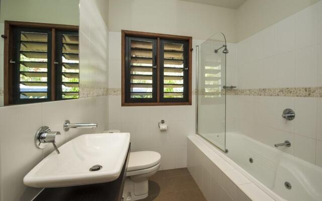 Pure Magnetic Villa 4