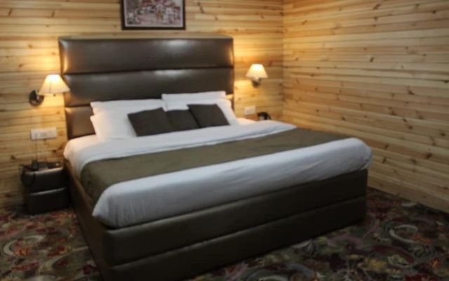 Krystal Hotel