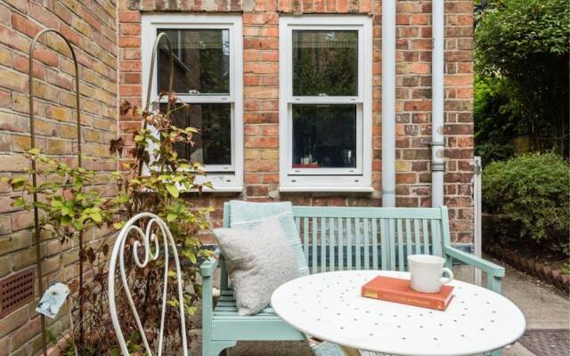 The Walton Gardens - Peaceful Central 2bdr With Garden