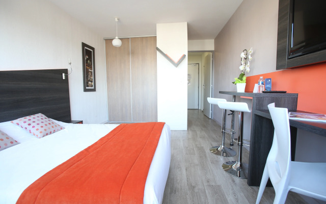 Adonis Paris Sud