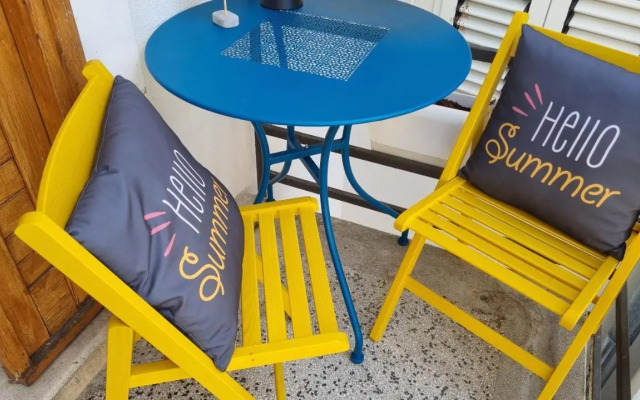 PLACE 4 U Studio Center
