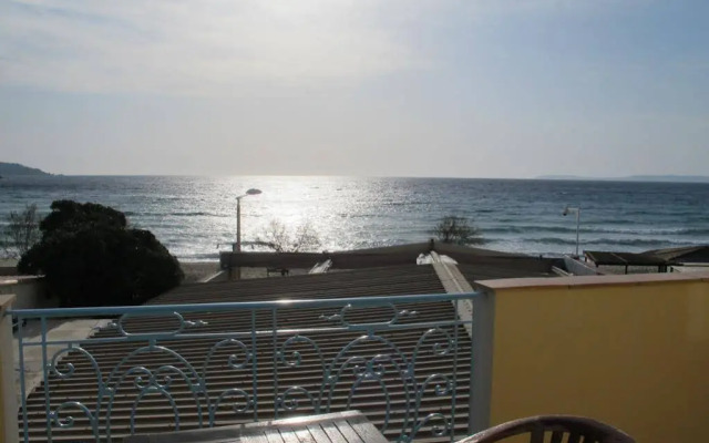 Hôtel Les Flots Bleus