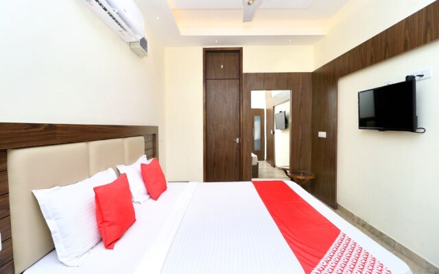 Hotel Jeevak by OYO Rooms