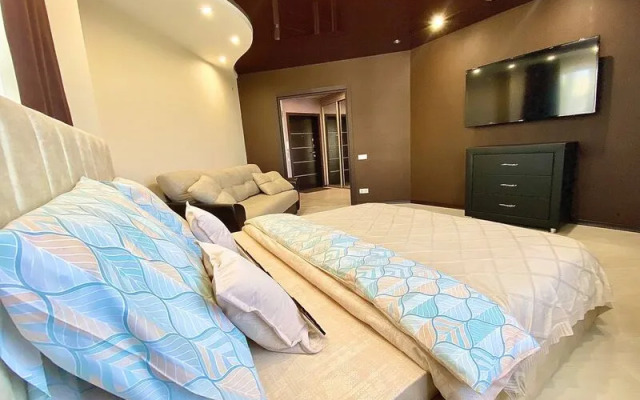 Апартаменты Рейди Рум на ул. Шишкова, д. 72/3