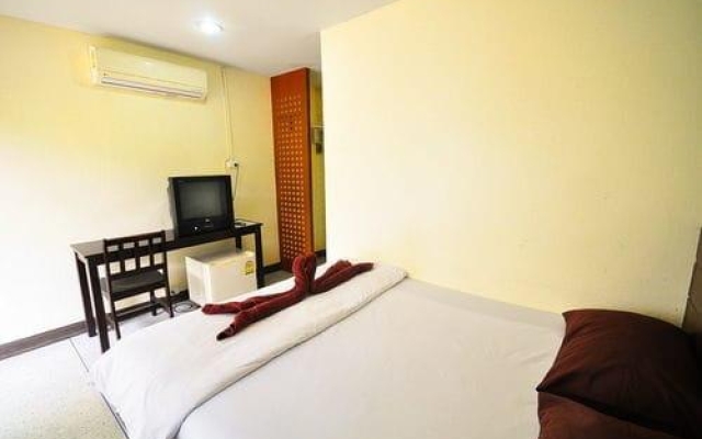 Krabi Flora Hotel
