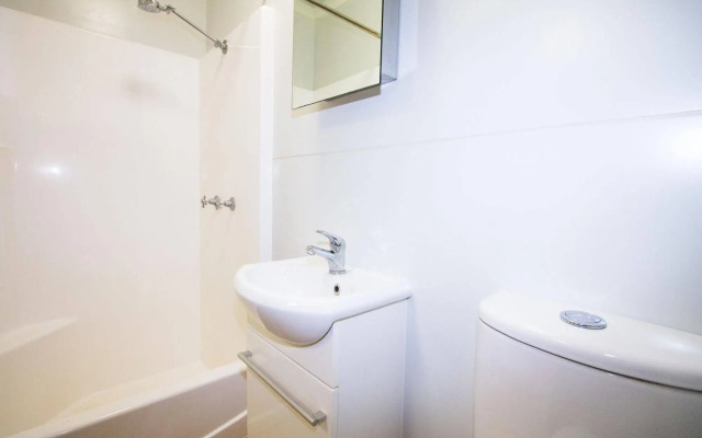 Aaok Moondarra Accommodation Village