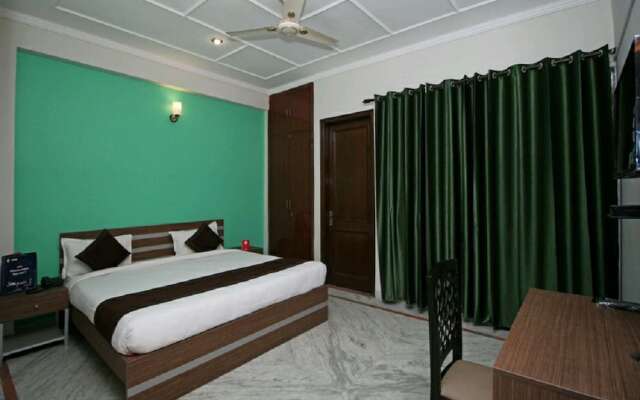 Hotel Petals Elite 2