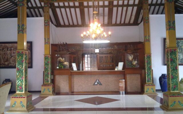 Hotel Graha Wisata