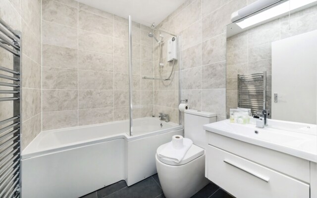 Citadel Apartments Aldgate