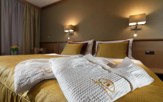 Harmony Hotel