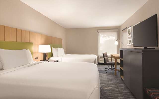 Country Inn & Suites by Radisson, Dunn, NC