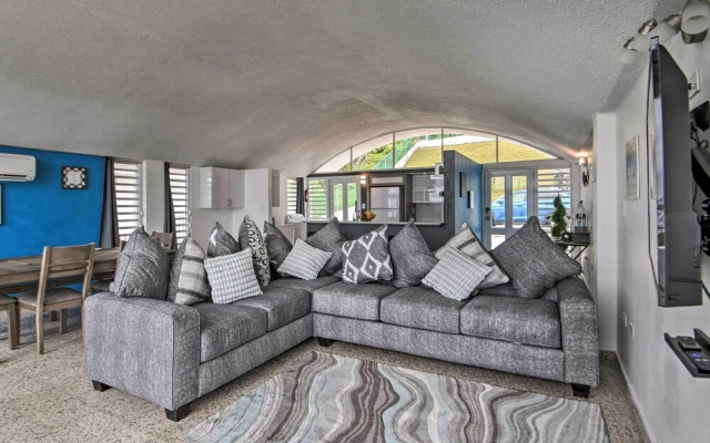 Peaceful Puerto Rico Paradise w/ Views & Balcony
