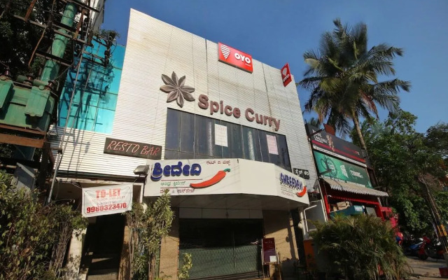 SR Legend Inn by OYO Rooms