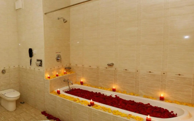 Hotel DSF GRand PLazas