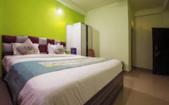 DhamStay Hotel Shree Bhumi Near SeaBeach