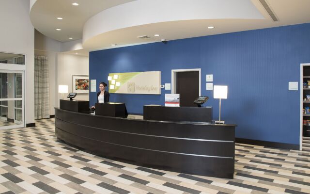 Holiday Inn Indianapolis Airport by IHG