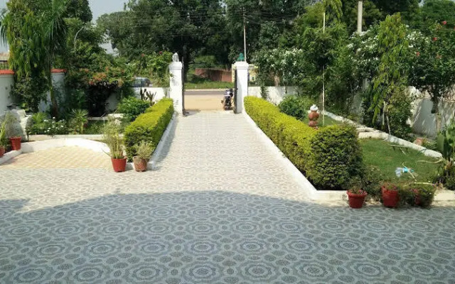 Hotel Khajuraho Inn