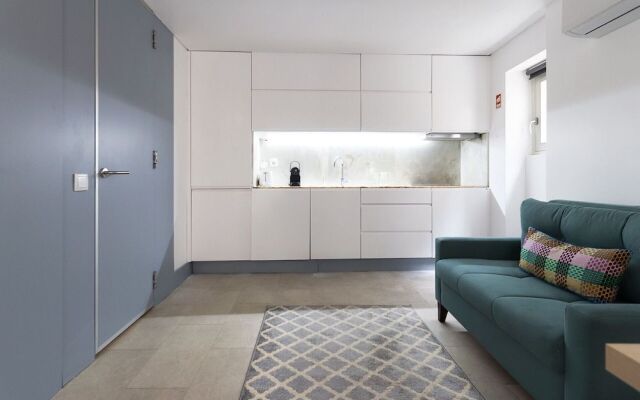 Alfama Orange Loft by Homing