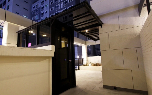 Busan Gwangalli 2 Heaven Hotel