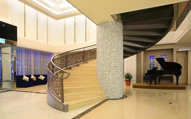 Shinkansen Grand Hotel