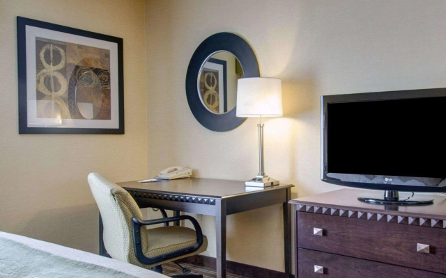 Spark by Hilton Woburn Boston