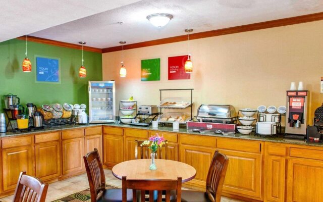 Quality Inn I-74 Batesville