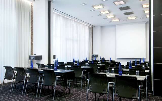 Hilton Madrid Airport