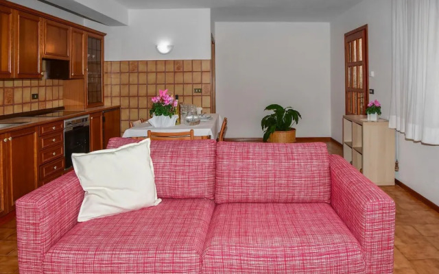 Ca Bearly in Nesso With 1 Bedrooms and 1 Bathrooms