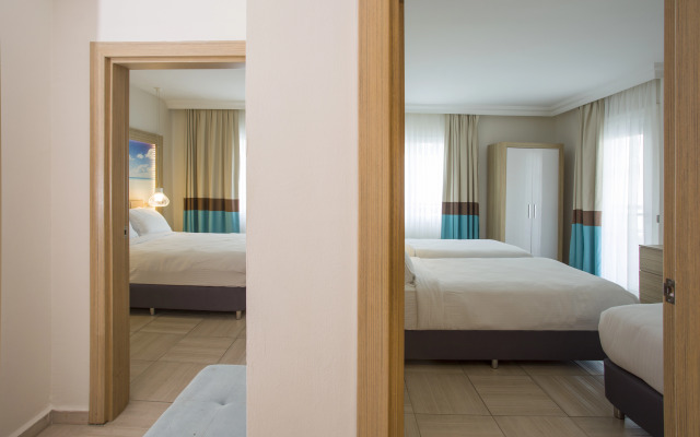 Blue Bay Platinum Hotel