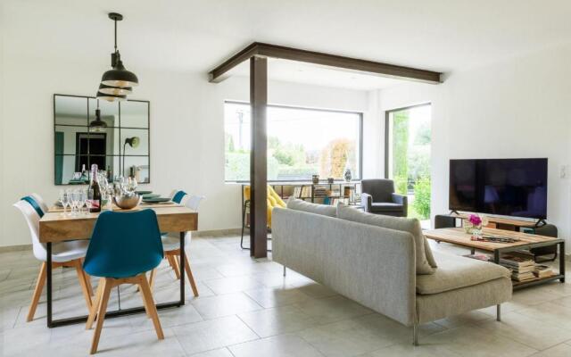 Belle Maison l'agave Contemporaine à 4KM de lourmarin