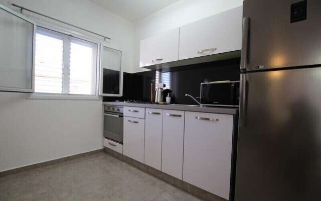 Arendalzrail Apartments Khana Szenes St.