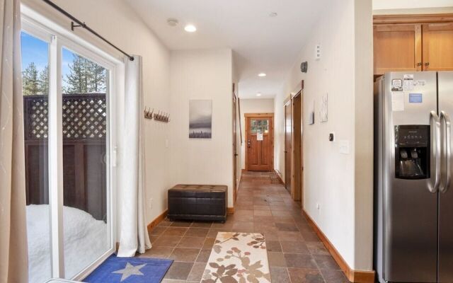 Sunny Woods Acres Near Golf & Adventure Park