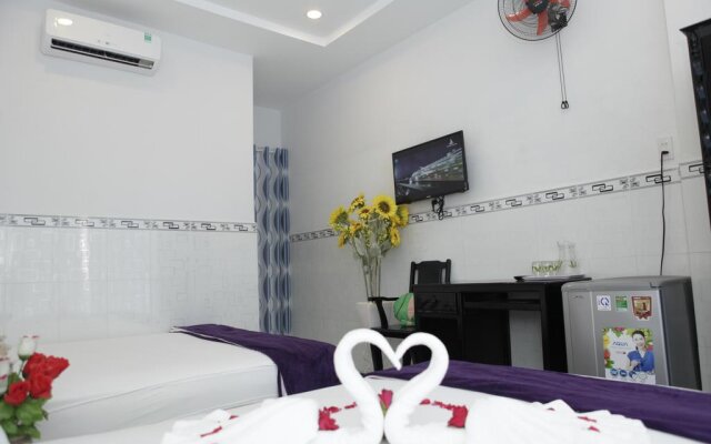 OYO 828 Hoa Giay Hotel