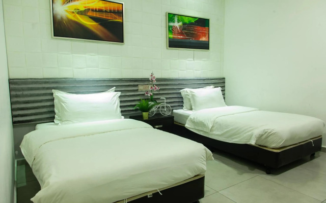 M Design Hotel at Shamelin Perkasa